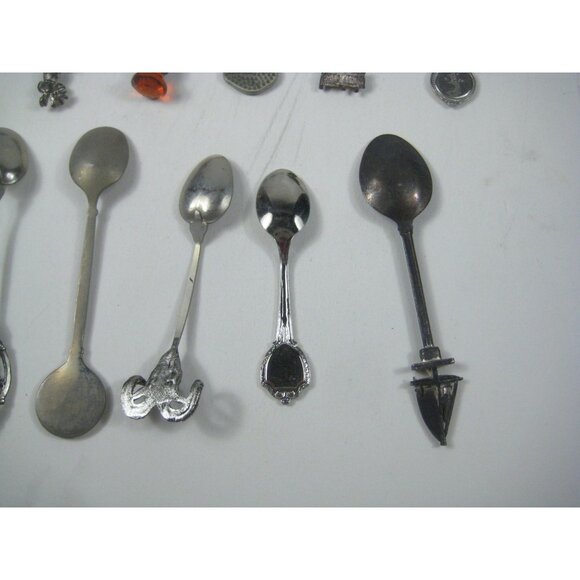 Vintage Collectible Souvenir Spoon Set Of 21 - Picture 13 of 16